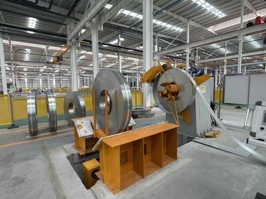 kopen 3Fase 300mm CZ Purlin Roll Forming Machine U Purlins Metal Roofing Roll Former online manufacture