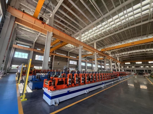 kopen Automatische rolvormende machine voor zonne-energie-installatie met PLC-besturing online manufacture